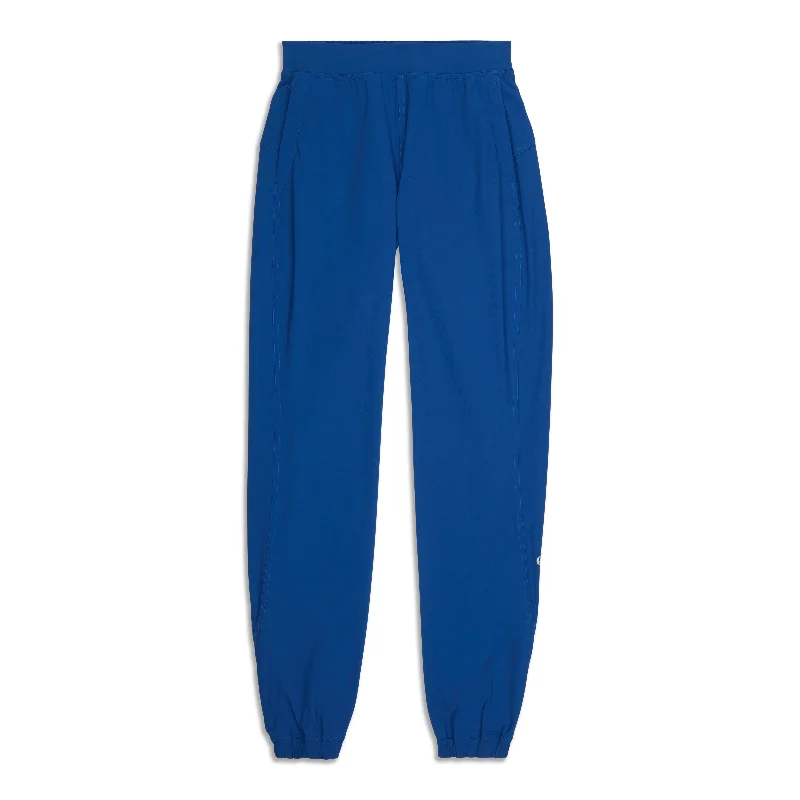 Weekend Bargains to Relish Adapted State High-Rise Jogger - Resale