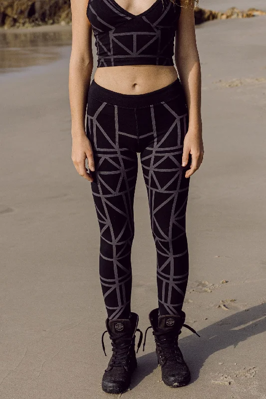 Weekend Bargains Galore Leggings - Black Geo