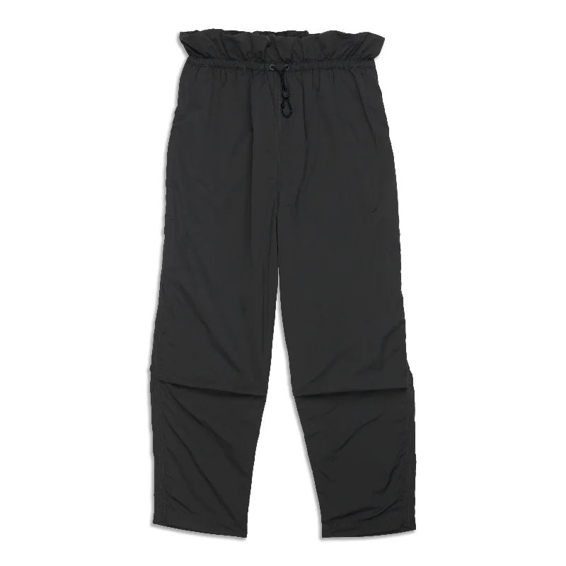 Weekend Deals That Wow Break The Mold High Rise Crop - Resale