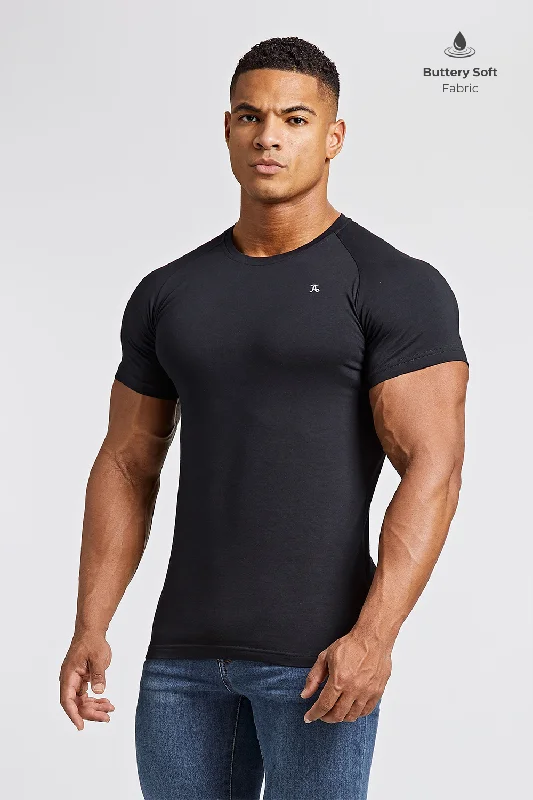 Premium Muscle Fit T-Shirt in Black